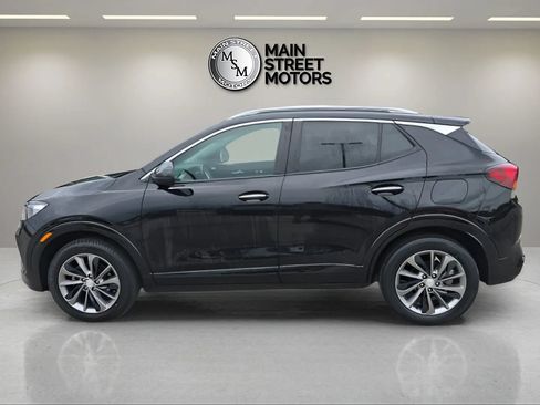 Used 2023 Buick Encore GX Select w/ Experience Buick Package AWD/4WD image 2