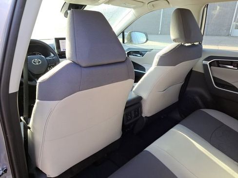 Used 2023 Toyota RAV4 XLE image 22