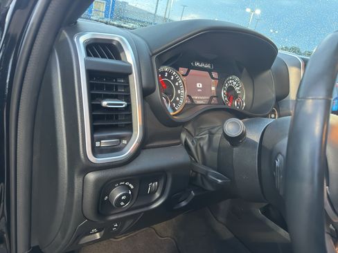 Used 2023 RAM 1500 Big Horn AWD/4WD image 15