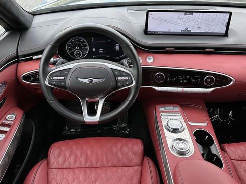Used 2025 Genesis GV70 3.5T Sport w/ Sport Advanced Package image 14