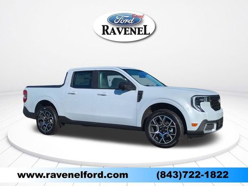 New 2025 Ford Maverick Lariat image 1