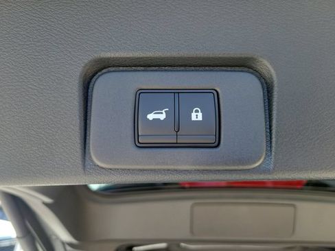 New 2026 Nissan Rogue Platinum AWD/4WD image 11
