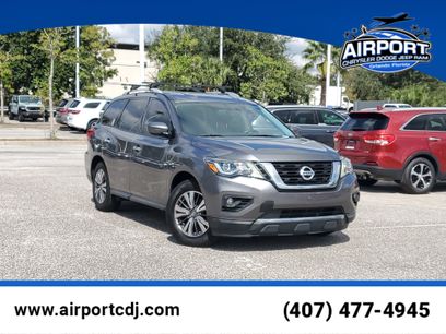 Used 2020 Nissan Pathfinder SV