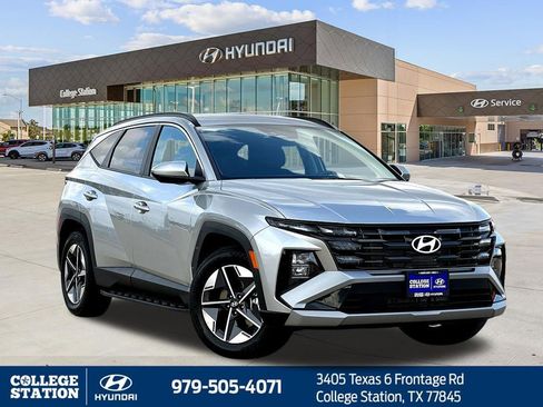 New 2026 Hyundai Tucson SEL FWD image 3
