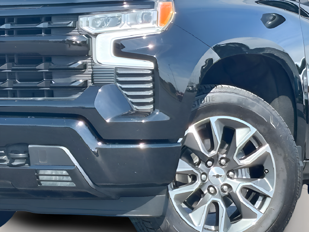 Used 2025 Chevrolet Silverado 1500 RST RWD image 7
