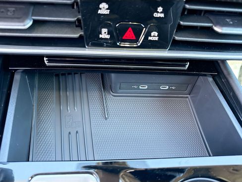 New 2026 Volkswagen Atlas SEL Premium R-Line AWD/4WD image 31