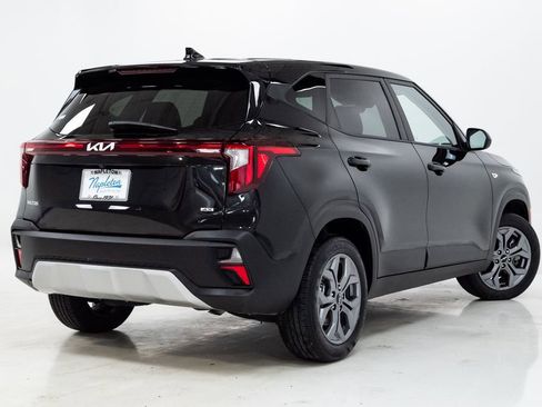 Certified 2024 Kia Seltos LX AWD/4WD image 28
