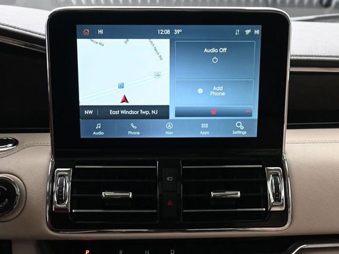 Used 2021 Lincoln Navigator L Reserve w/ Luxury Package image 31