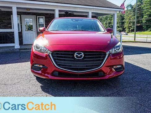 Used 2018 MAZDA MAZDA3 Touring FWD image 11