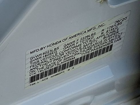 Used 2020 Acura ILX w/ Premium Package image 27