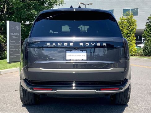 Certified 2024 Land Rover Range Rover SE AWD/4WD image 4