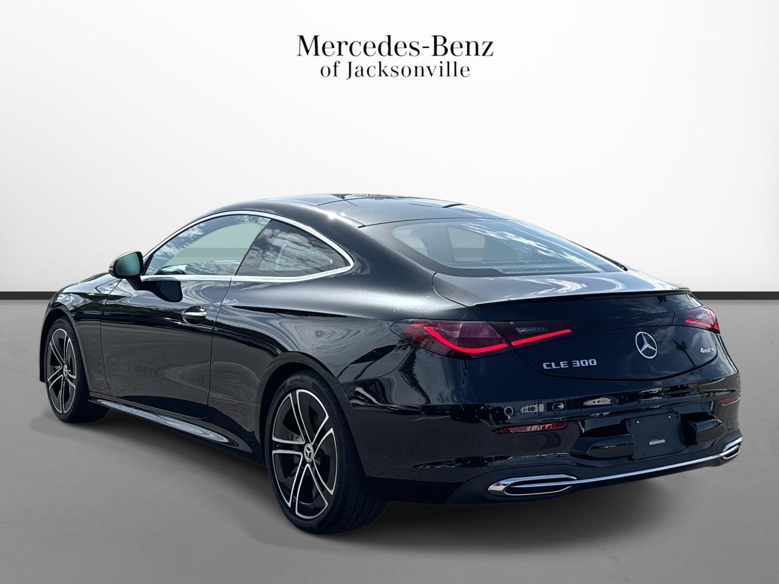 Used 2025 Mercedes-Benz CLE 300 4MATIC Coupe image 6