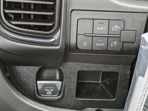 New 2024 RAM ProMaster 3500 w/ Premium Convenience Group image 27