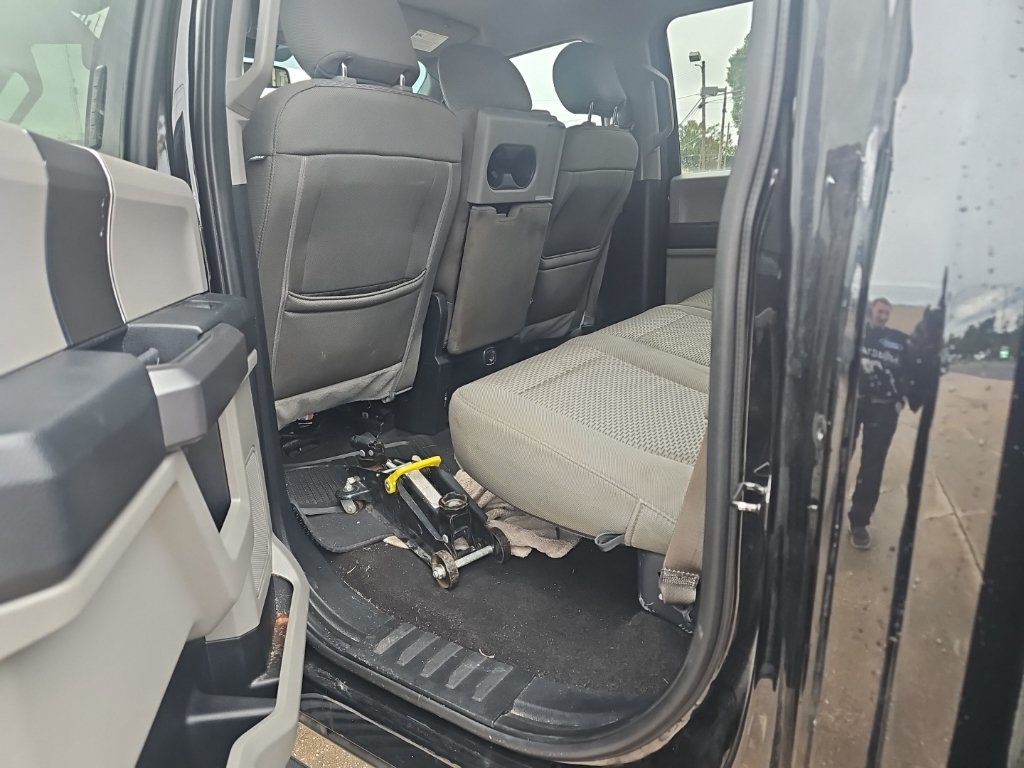 Used 2019 Ford F150 XLT w/ Equipment Group 302A Luxury RWD image 7