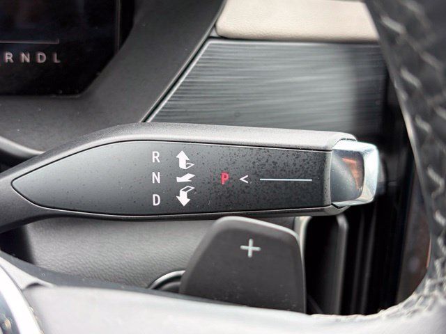 Used 2026 GMC Acadia Elevation FWD image 24