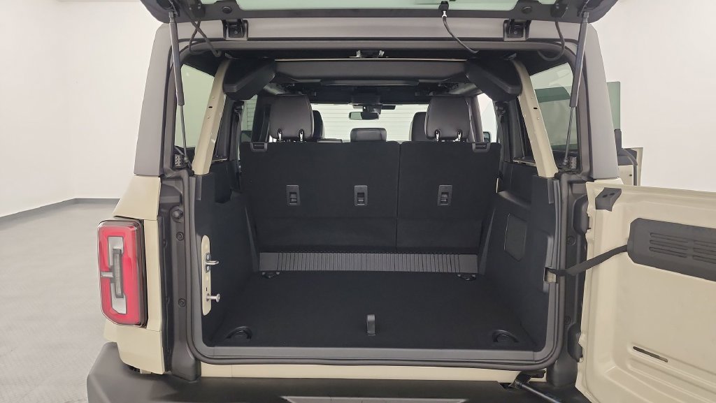 New 2026 Ford Bronco Outer Banks AWD/4WD image 25