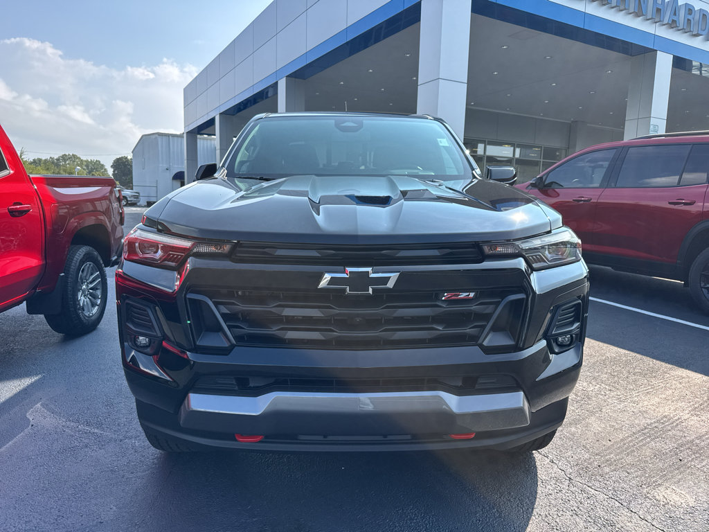 New 2026 Chevrolet Colorado Z71 w/ Technology Package AWD/4WD image 2