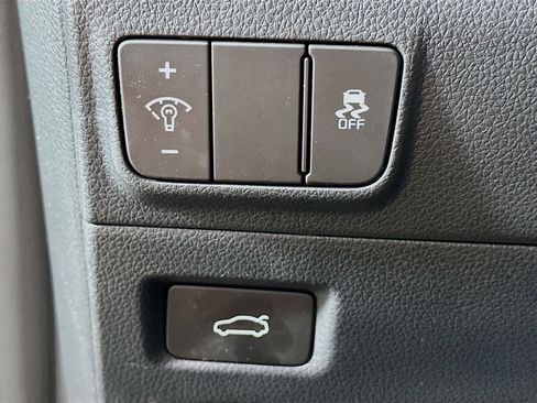 Used 2025 Kia K5 LXS image 17