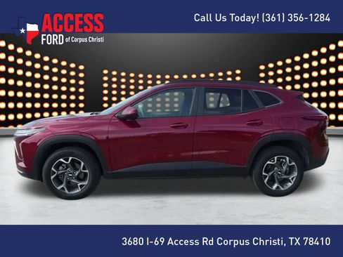 Used 2024 Chevrolet Trax LT FWD image 5