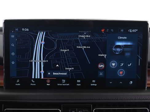 Used 2022 Lincoln Nautilus Reserve w/ Equipment Group 201A image 32