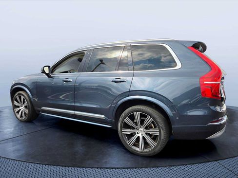 Used 2022 Volvo XC90 T6 Inscription w/ Lounge Package AWD/4WD image 4