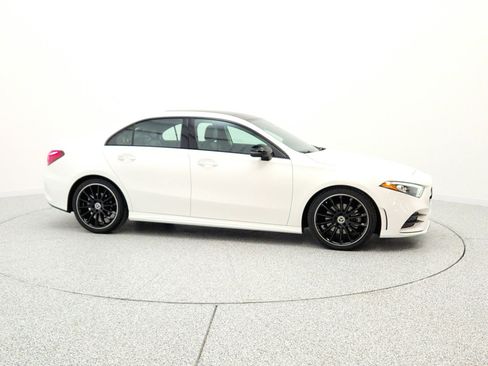 Used 2022 Mercedes-Benz A 220 image 4