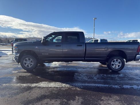 Used 2025 RAM 3500 Big Horn image 8