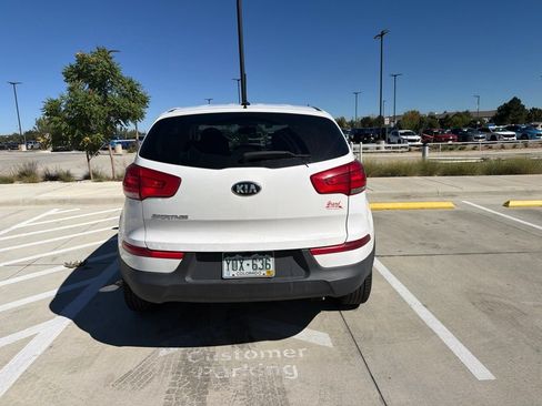 Used 2016 Kia Sportage LX AWD/4WD image 3