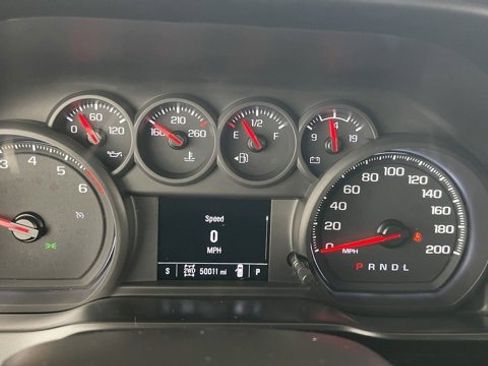 Used 2023 Chevrolet Silverado 1500 Custom image 40