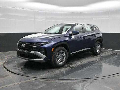 New 2026 Hyundai Tucson SE image 4