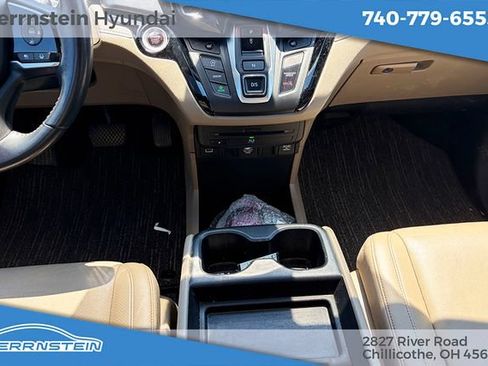 Used 2024 Honda Odyssey Touring image 13