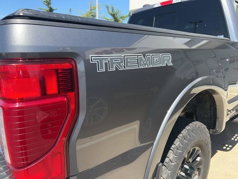 Used 2021 Ford F250 Lariat image 7