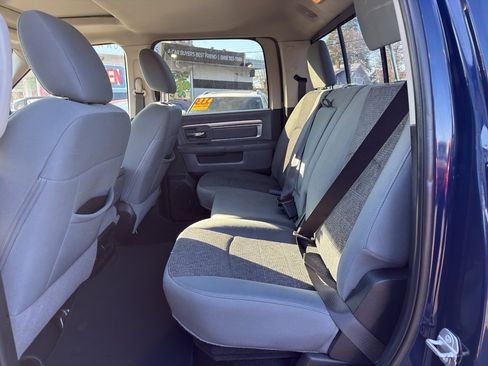 Used 2018 RAM 1500 Big Horn image 12