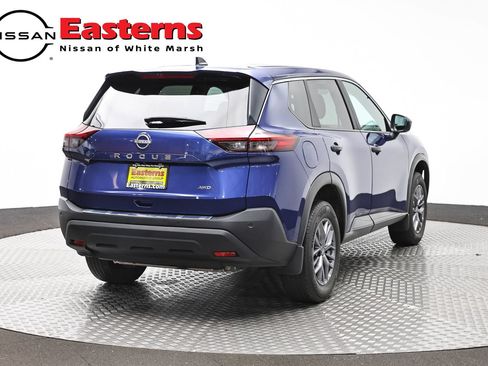 Used 2023 Nissan Rogue S AWD/4WD image 5