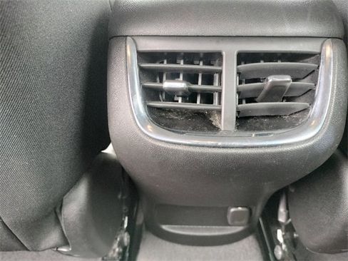 Used 2024 Chevrolet Malibu LT image 22