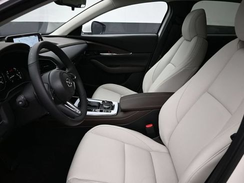 Used 2025 MAZDA CX-30 AWD 2.5 S w/ Premium Package image 10