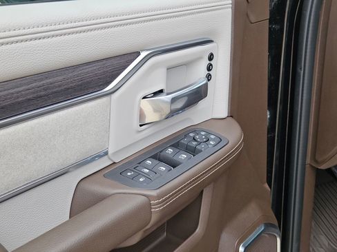 New 2026 RAM 3500 Laramie AWD/4WD image 12