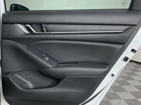 Used 2022 Honda Accord Sport image 22