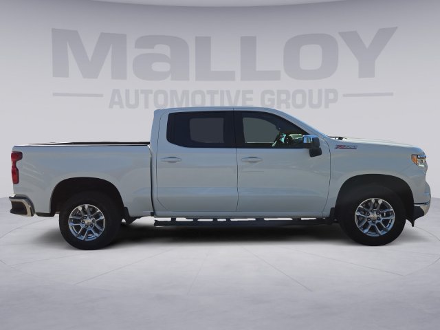 Used 2026 Chevrolet Silverado 1500 LT w/ Z71 Off-Road Package AWD/4WD image 6