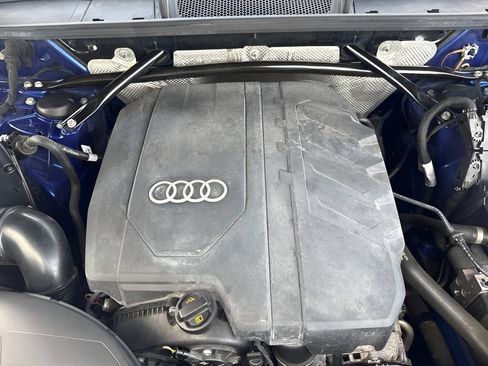 Used 2021 Audi Q5 Prestige w/ Prestige Package AWD/4WD image 34