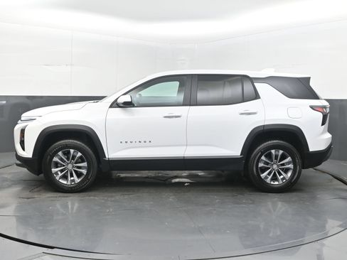 Used 2026 Chevrolet Equinox LT FWD image 7
