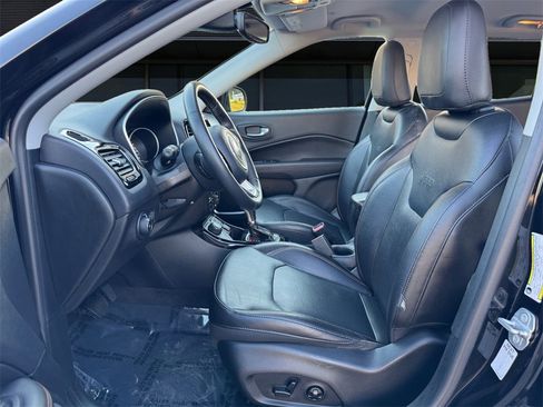 Used 2018 Jeep Compass Limited w/ Navigation Group image 13