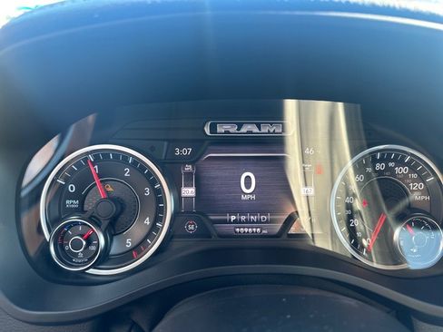 Used 2020 RAM 1500 Laramie image 26