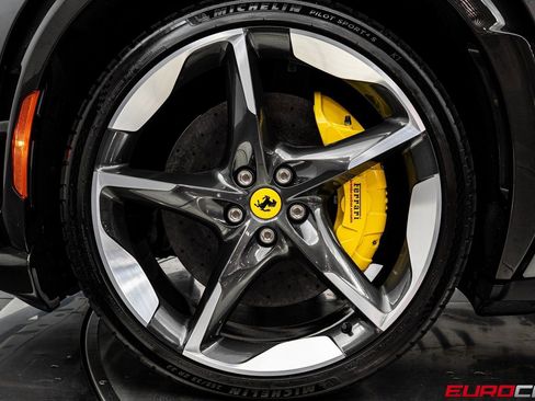 Used 2025 Ferrari Purosangue AWD/4WD image 28