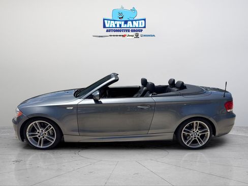 Used 2013 BMW 135i Convertible RWD image 30