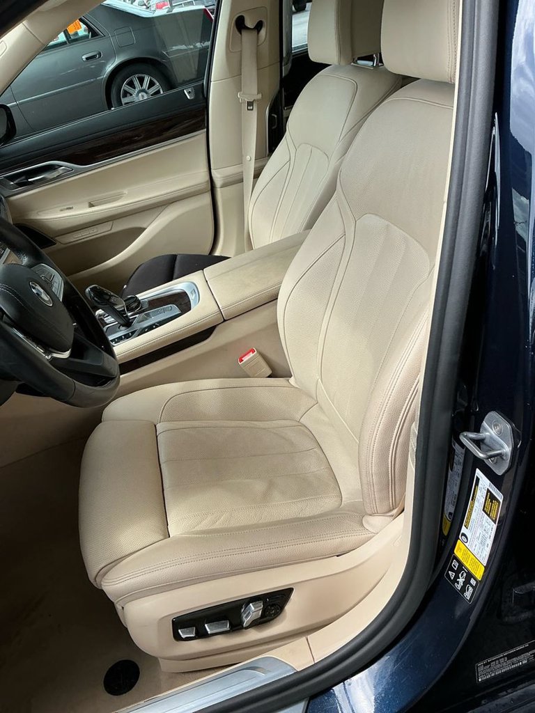 Used 2019 BMW 740i xDrive w/ Executive Package AWD/4WD image 15