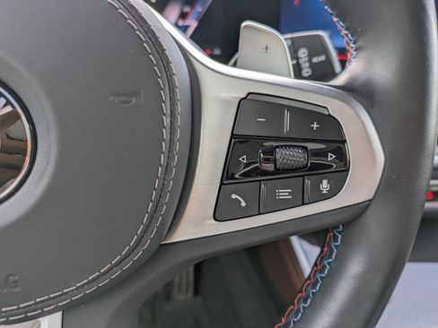 Used 2025 BMW X5 M60i AWD/4WD image 28