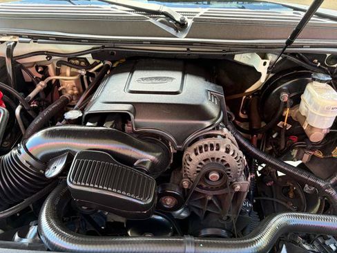 Used 2013 GMC Yukon Denali AWD/4WD image 33