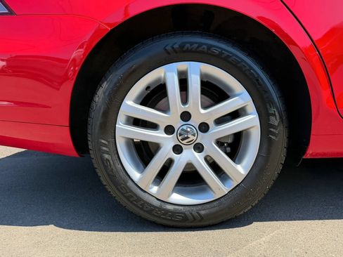 Used 2014 Volkswagen Jetta TDI FWD image 19