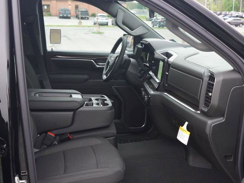 New 2026 Chevrolet Silverado 1500 LT w/ Z71 Off-Road Package AWD/4WD image 28